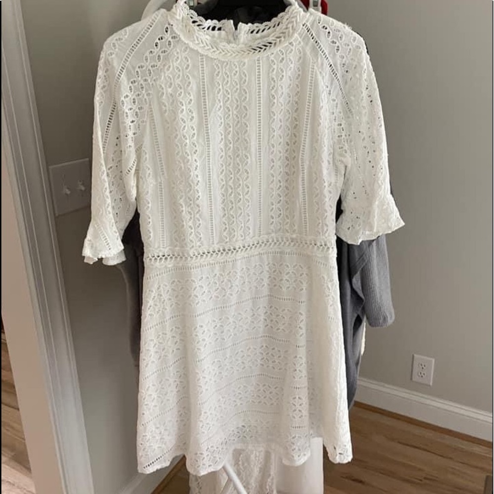 white lace dress!
